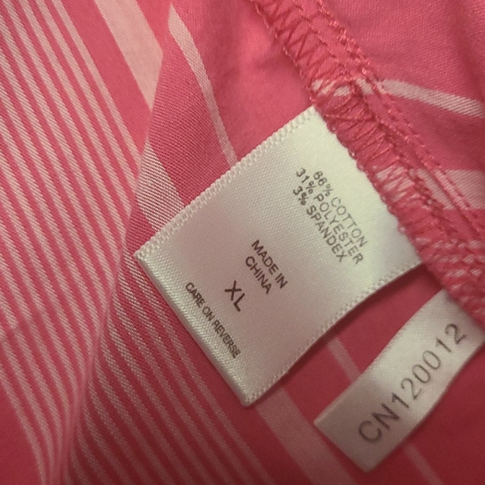 Pink wrap top-7th avenue design studio/ NY & Co - Picture 5 of 6